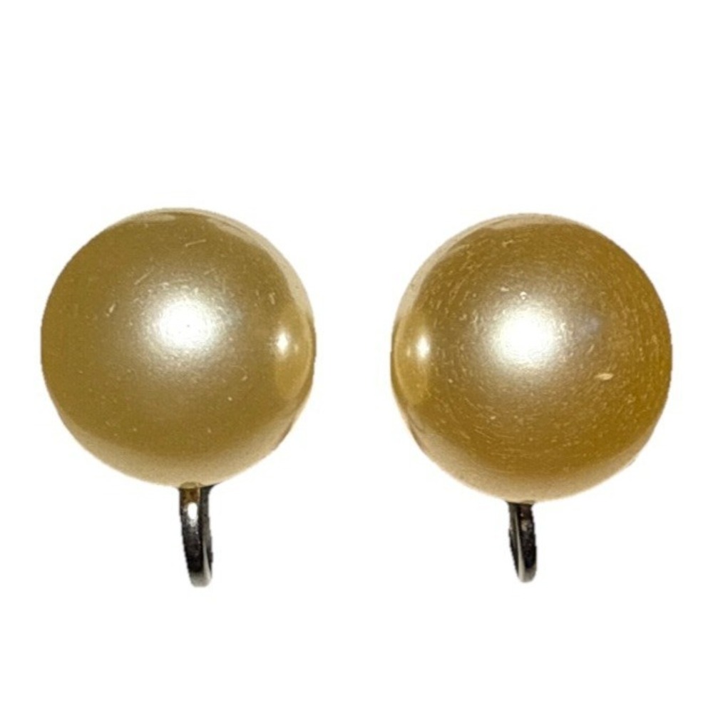 Vintage Screw Back Large‎ Faux Pearl Earrings J18-12
